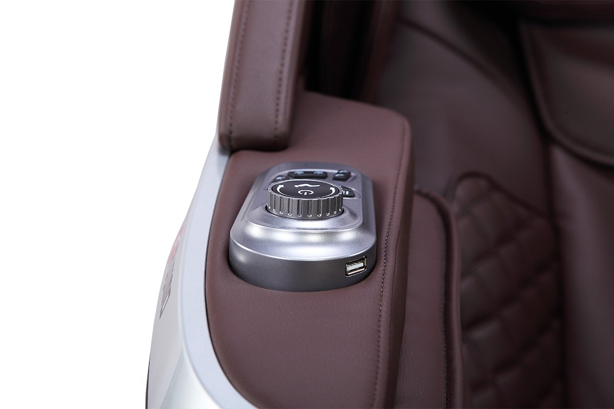 Внимание! Инновационные массажные кресла FUJIMO 氣 FLEXOR F500 уже в продаже!