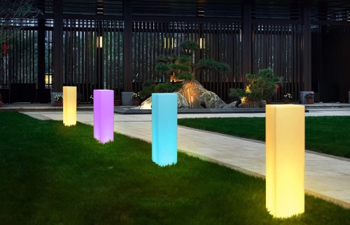 Светильник Колонна 30х180 питание от АКБ, RGB